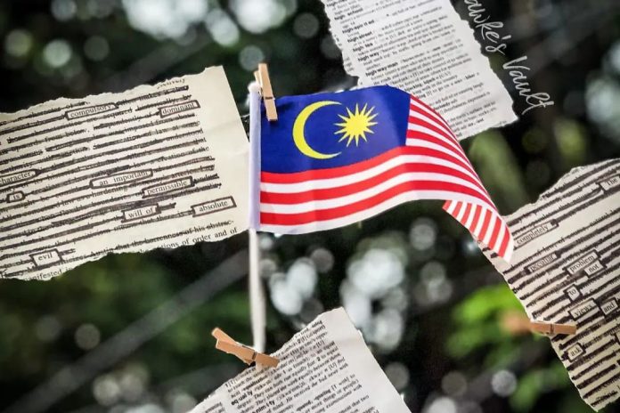 Potret bendera malaysia Sumber: dok. Ig@warhawkesvault