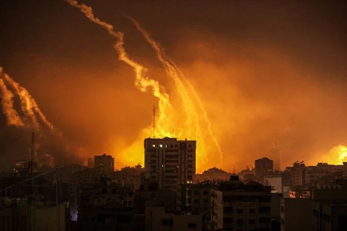 Serangan Israel ke jalur Gaza bertepatan saat terjadi pemadaman di kota tersebut. Sumber: dok. Ig@humans.of.gaza
